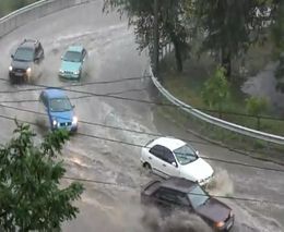 Сильный дождь в Одессе (6.116 MB)