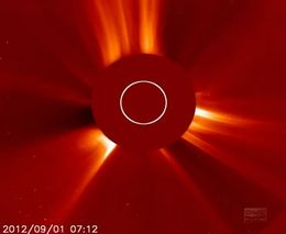 Мощный взрыв на солнце несколько дней назад (1.012 MB)