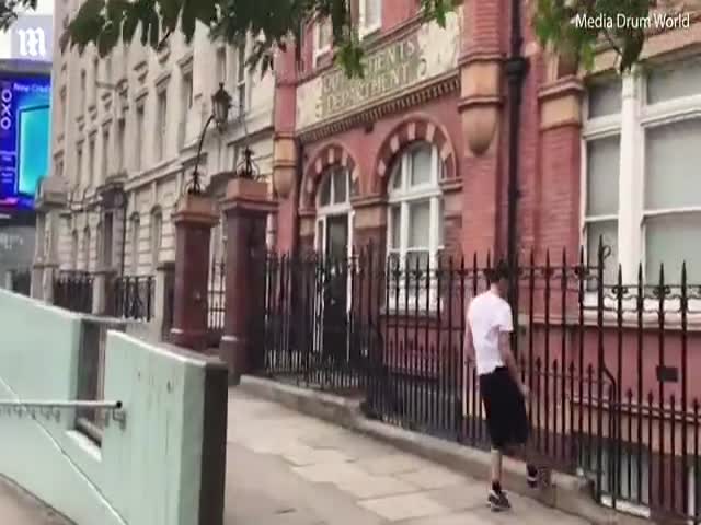 Трюки 17-летнего любителя паркура из Лондона Самсона Паркера
