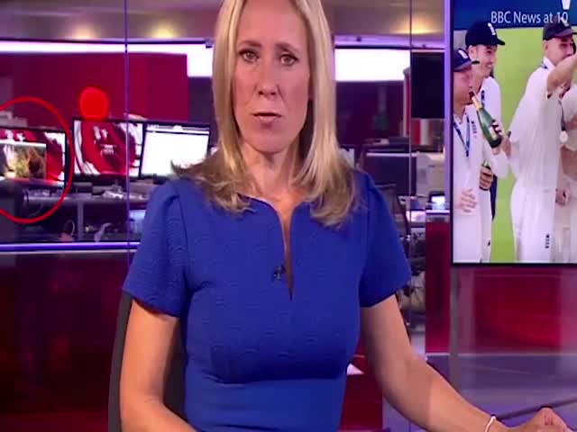 Забавный инцидент во время вечерних новостей на канале Би-би-си