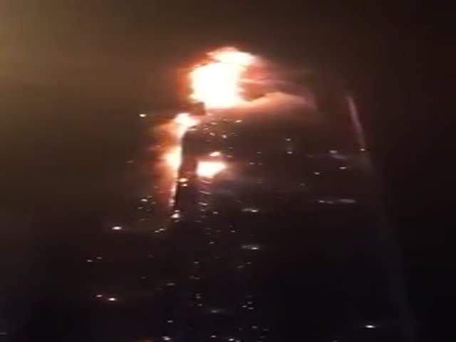 Пожар на 79-этажном небоскребе Torch Tower в Дубае