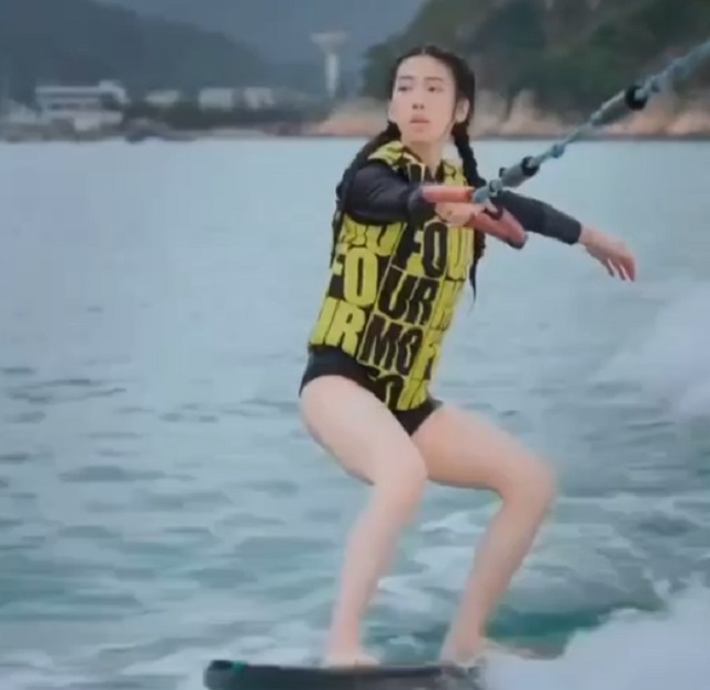 Безумная реклама женских прокладок в Китае