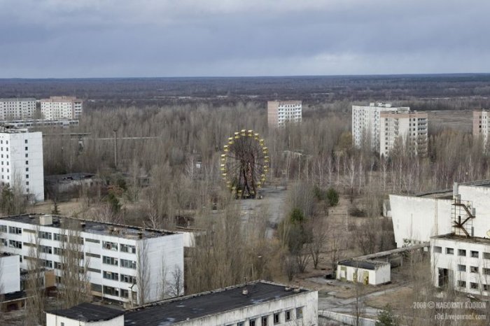 Чернобыль - 22 года спустя (54 фото)