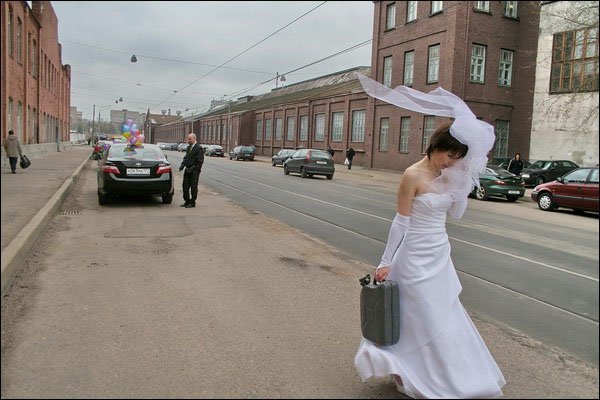 Креативная свадебная фотосессия (18 фото)