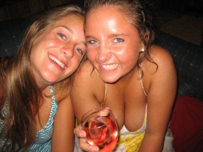 Пьяные девушки (28 фото)