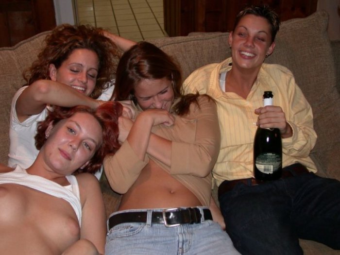 Пьяные девушки (28 фото)