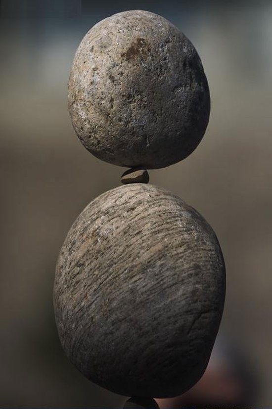 Искусство баллансировки камней (5 фото)