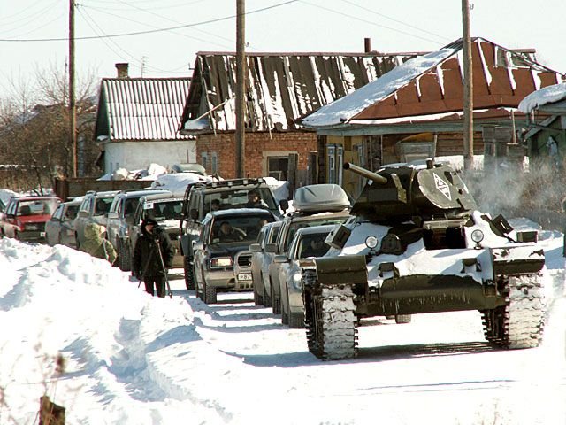 Заезд танков и джипов (17 фото)