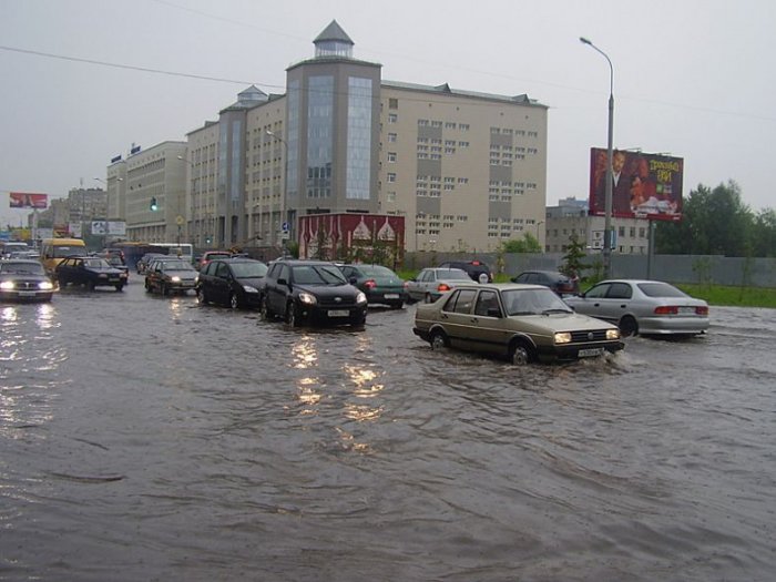 Казань превратилась в Венецию (57 фото)