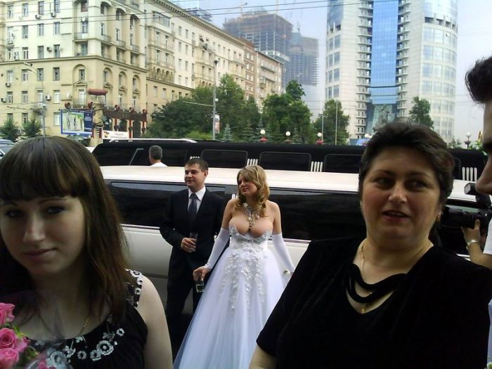 Зачетное свадебное платье! (2 фото)