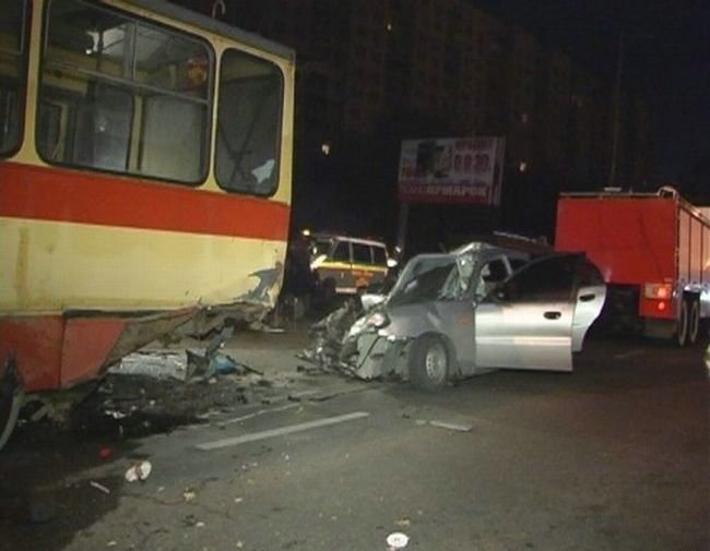 Жесть! Авария в Киеве (11 фото)