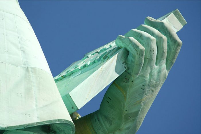 Статуя свободы. Вид изнутри (8 фото)