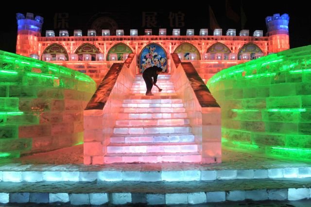 Фестиваль снега и льда в Харбине (49 фото)