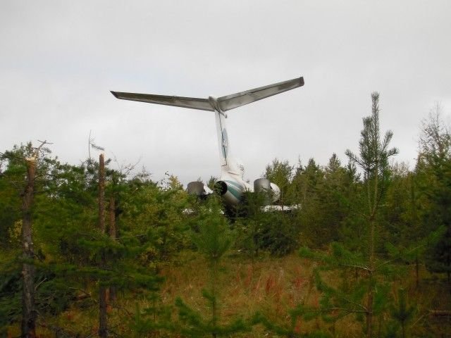 Посадка Ту-154М в тайге (14 фото + текст)