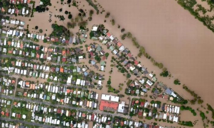 Брисбен до наводнения и после (40 фото)