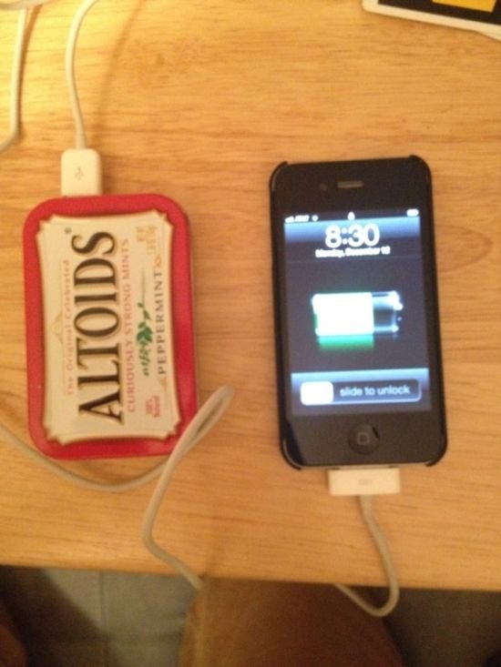 Самодельное зарядное для iPhone (5 фото)