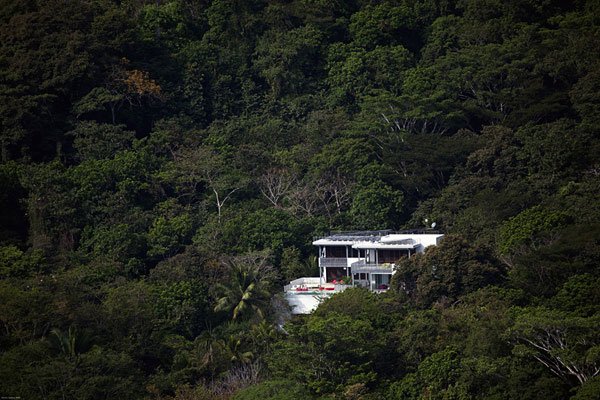 Экологический особняк в Коста-Рике (26 фото + текст)