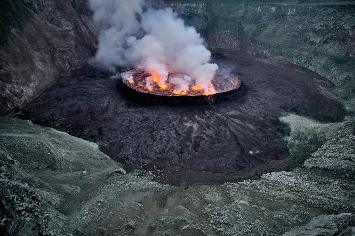 Действующий вулкан (28 фото)