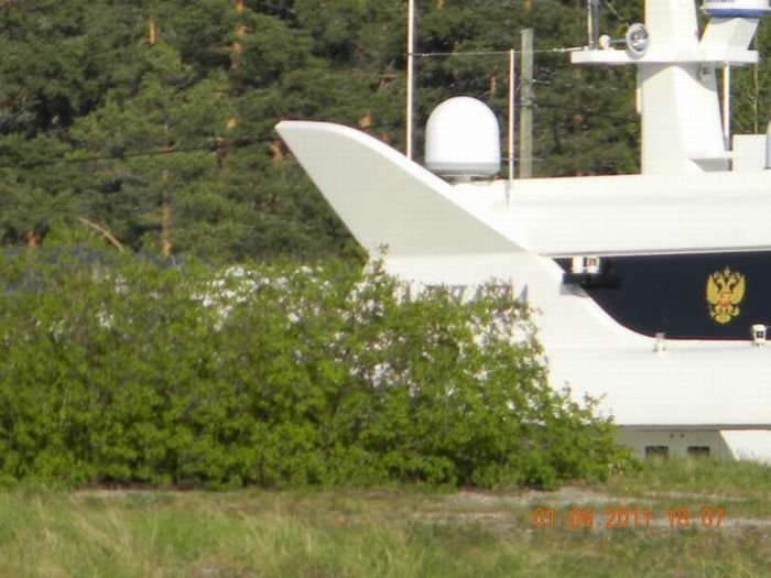 Яхта патриарха Кирилла (10 фото)