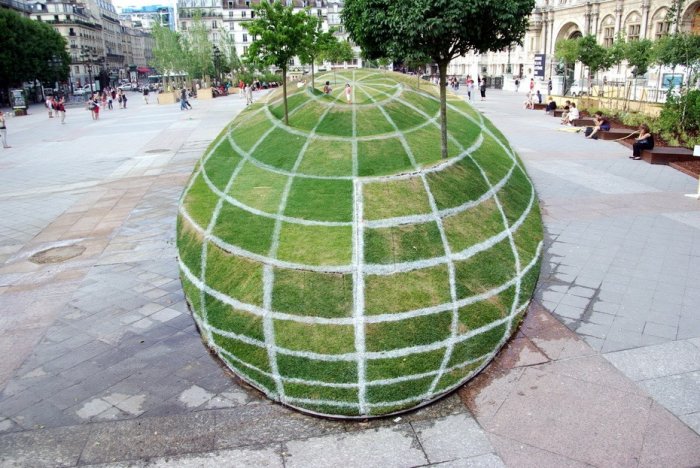 Отличная иллюзия в Париже (5 фото)