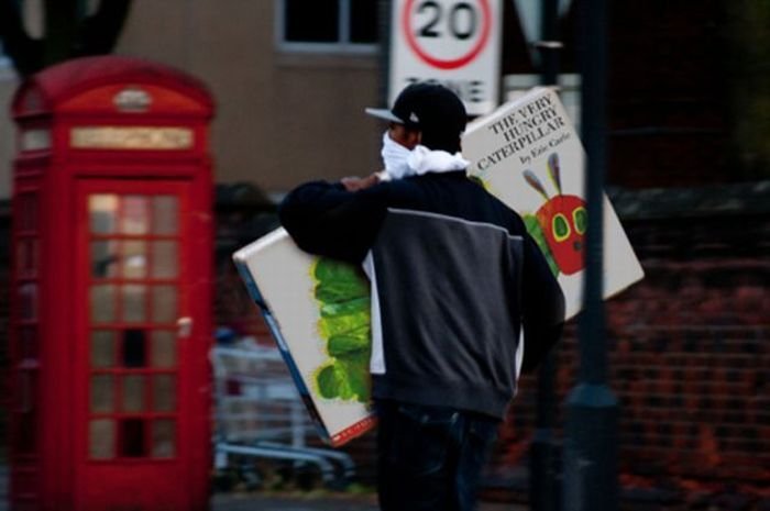 Фотожабы на лондонских погромщиков (46 фото)