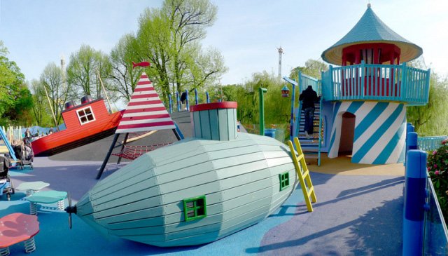 Детские площадки датской фирмы Monstrum (9 фото)