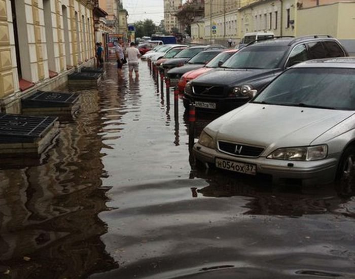 Потоп в Москве (12 фото)