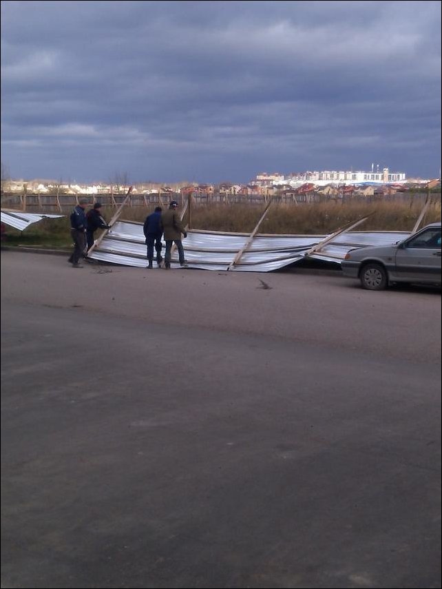 После шторма в Псковской области (13 фото)