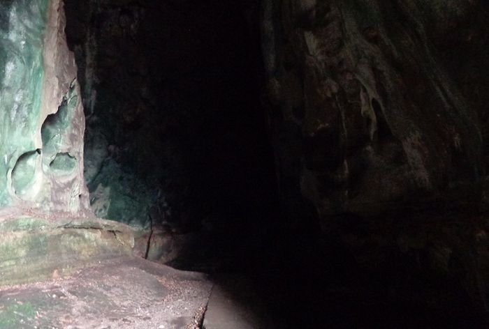 Фото в пещере (5 фото)