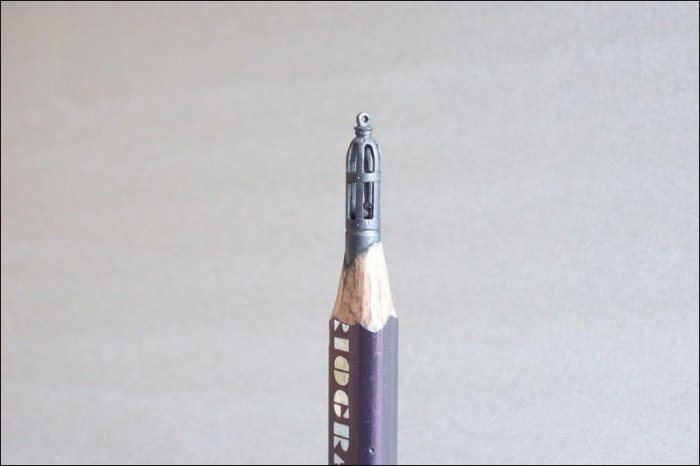 Резьба по грифелю карандаша (15 фото)