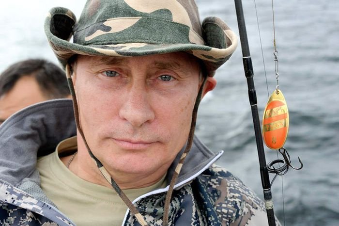 Путин и мифическая щука (17 фото)