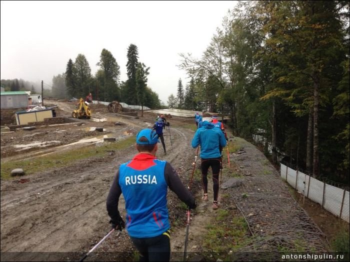 Подготовка российских биатлонистов в Сочи (5 фото)