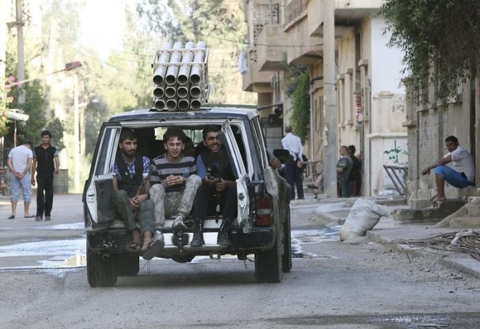 Самодельное оружие в сирийском конфликте (21 фото)