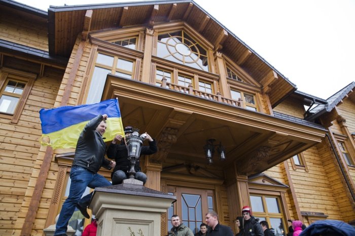 Резиденция Виктора Януковича в Межигорье (50 фото)