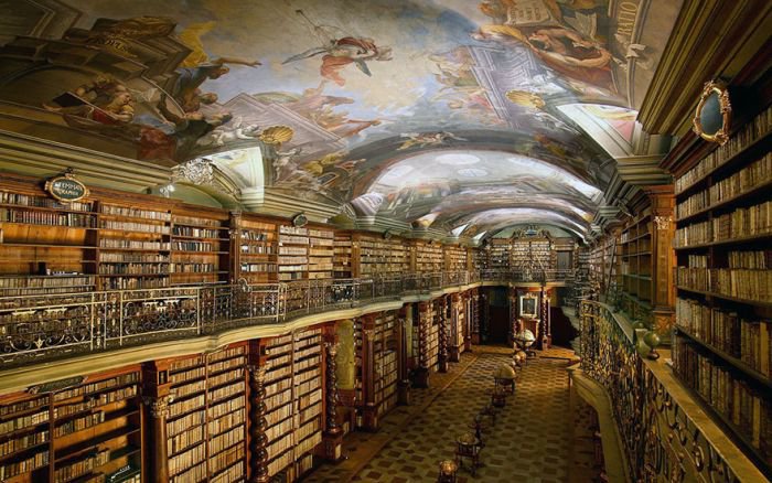 Национальная библиотека в Праге (7 фото)