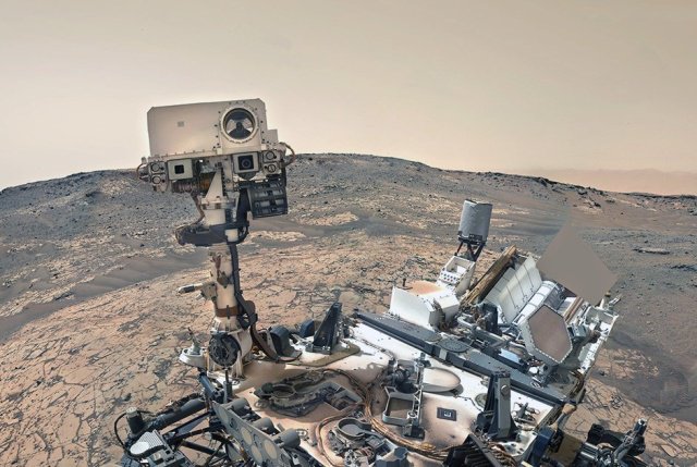 Снимики Марса от марсохода Curiosity (16 фото)