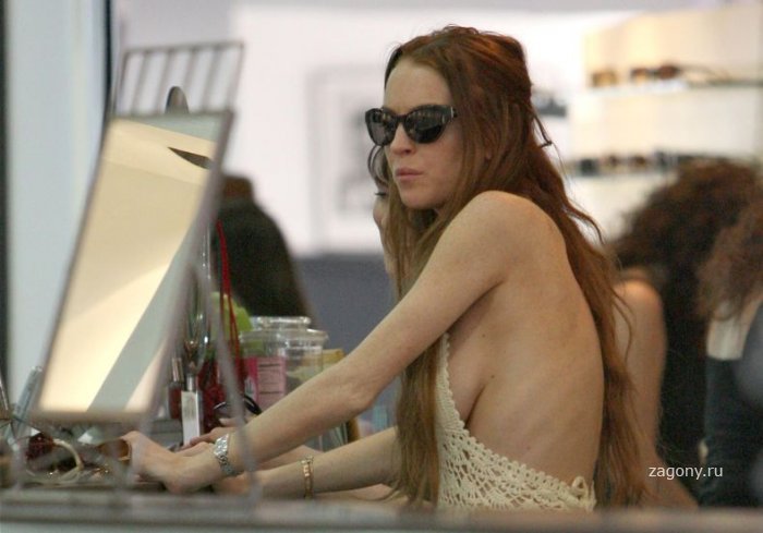 Lindsay Lohan (9 фото)