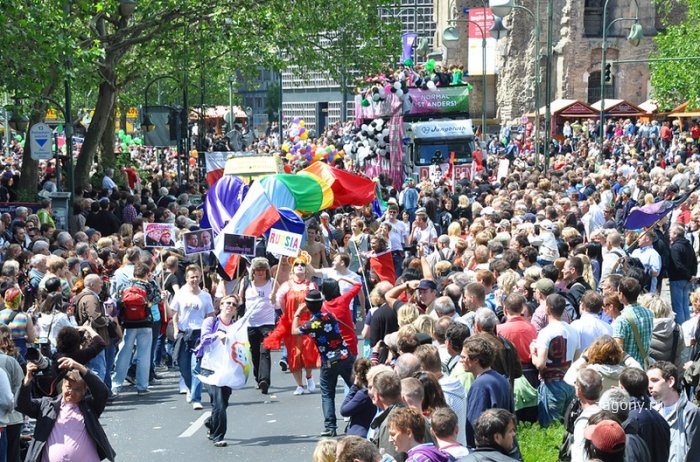 Русские на берлинском гей-параде (30 фото)