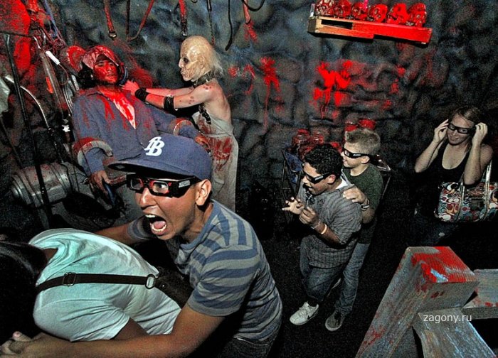 Комната ужасов Universal Studios (10 фото)
