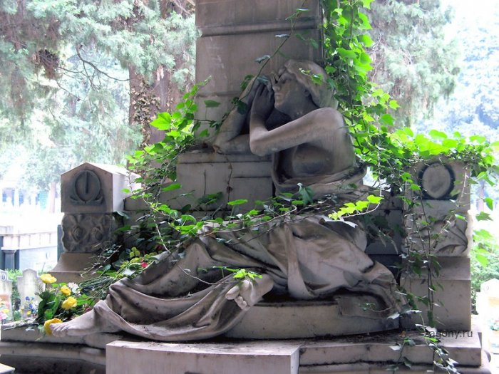 Старинное кладбище Стальено в Генуе (25 фото)