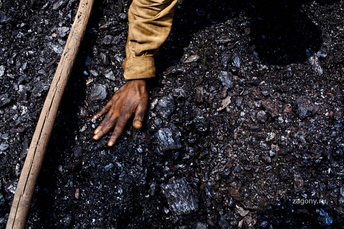 Дети - работяги в Индийских угольных шахтах (30 фото)