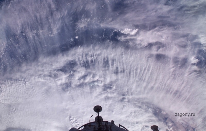 Ураганы – вид из космоса (25 фото)