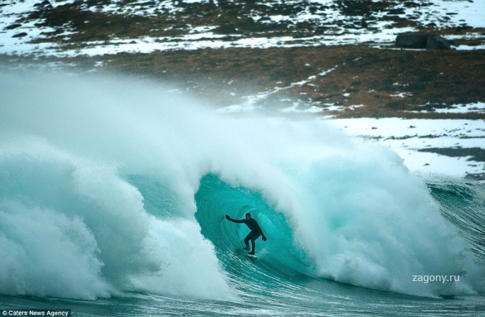 Арктический серфинг (18 фото)