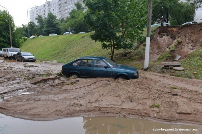 Наводнение на улицах Москвы (52 фото