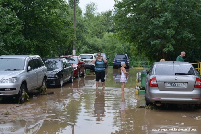 Наводнение на улицах Москвы (52 фото