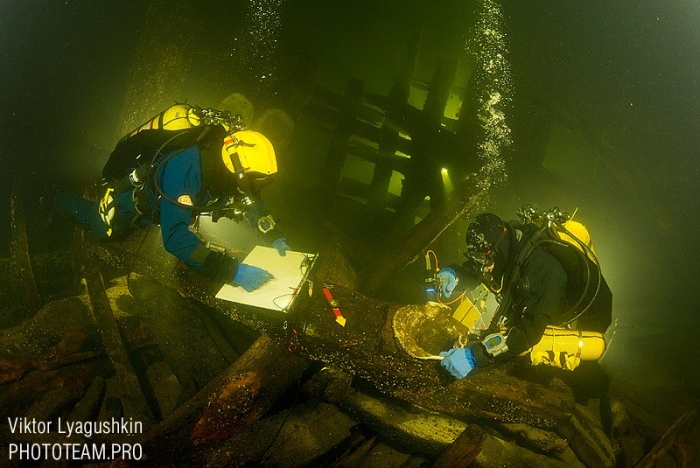 Работа подводных археологов (41 фото)