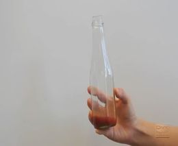Классная бутылка для кетчупа (1.111 MB)