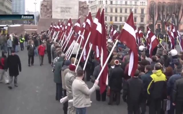 Шуточное видео про нападение Латвии на Россию (11.750 MB)
