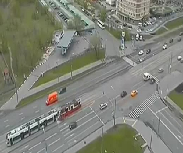 Столкновение двух трамваев в Москве (916.619 KB)