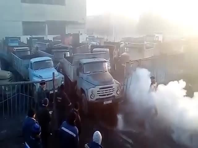 Ужасная неорганизованность водителей грузовиков в Казахстане